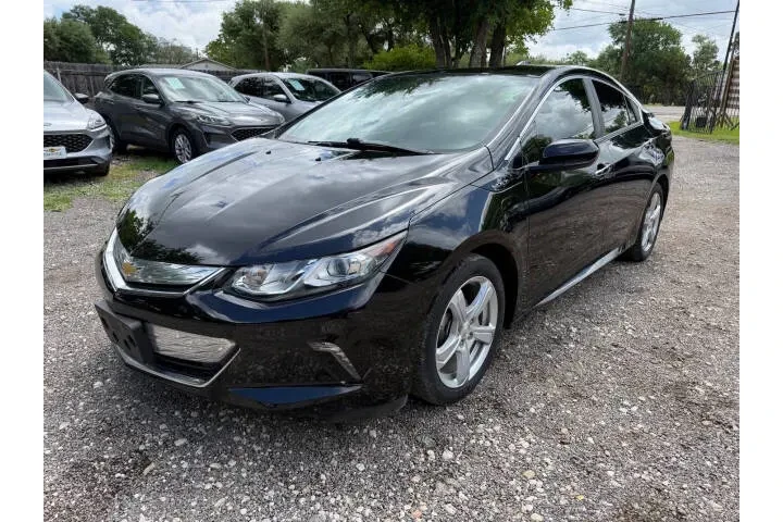 $7995 : 2017 Volt LT image 1