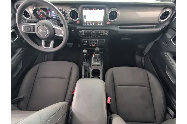 $29998 : Jeep Wrangler 2023 4x4 Sahar image 9