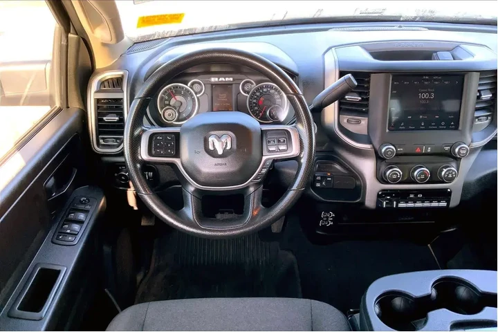 $37825 : Ram 3500 2020 4x4 Tradesman image 4