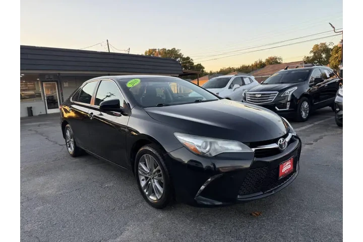 $13999 : 2016 Camry SE image 5