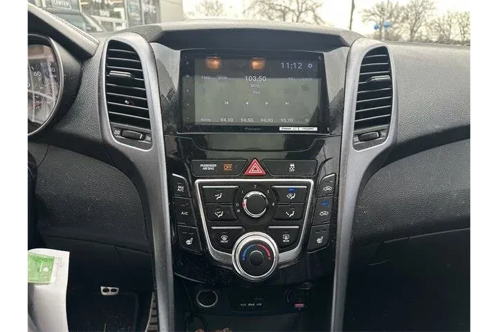 $5500 : Hyundai ELANTRA GT 2013 4dr image 3