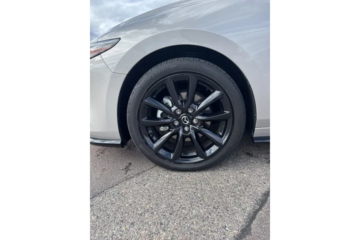 $36999 : 2025 3 2.5 Turbo Premium Plus image 9