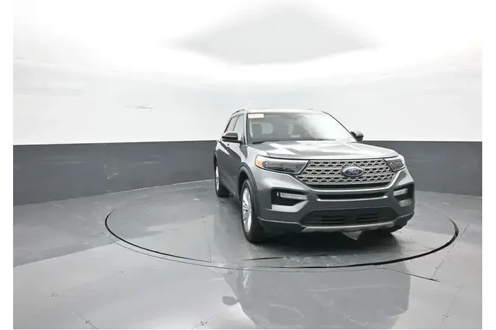 $32840 : Ford Explorer 2023 AWD Limit image 2