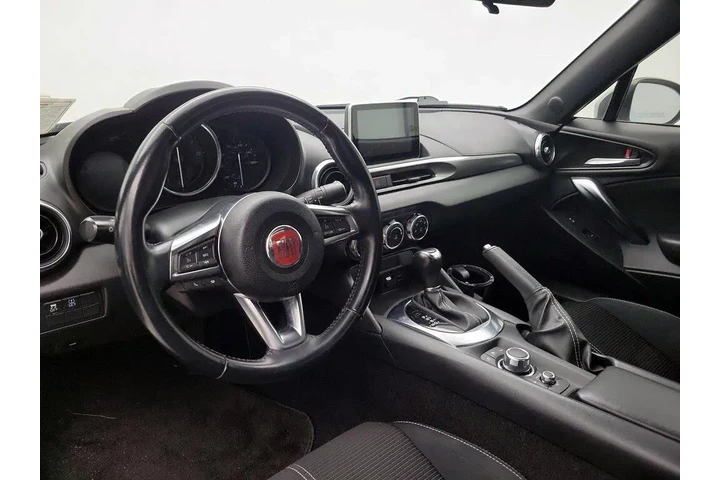 $18998 : FIAT 124 Spider 2019 Classic image 9