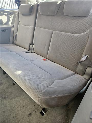 $2950 : Vendo toyota sienna image 10