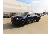 $37999 : Toyota Tundra 2023 4x4 SR5 4 thumbnail
