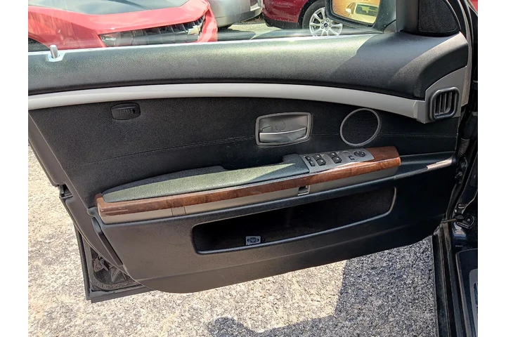 $6500 : 2006 BMW 7-Series 750LI image 8