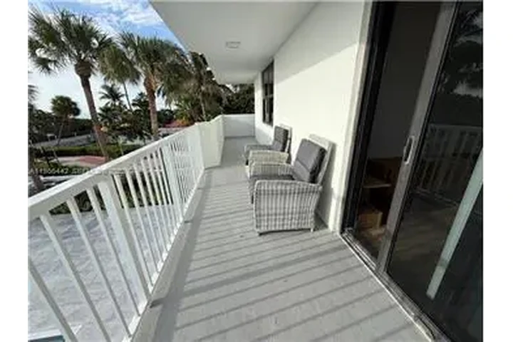 $6900 : Rental property with 2 bedro image 4