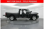 $27549 : Ram 1500 Classic 2024 4x4 SL thumbnail