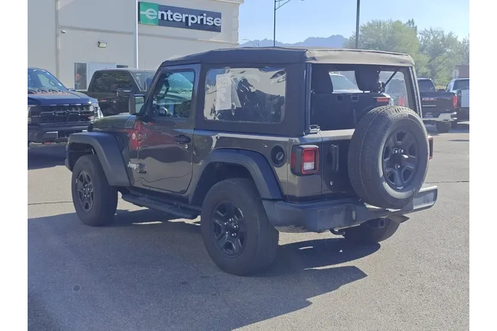 $24080 : Jeep Wrangler 2020 4x4 Willy image 5