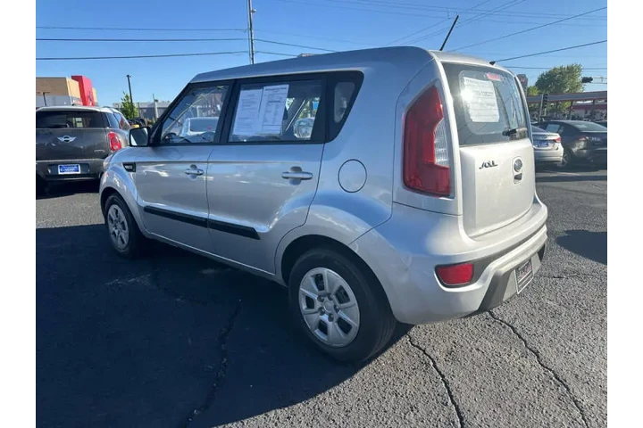 2012 Soul image 10