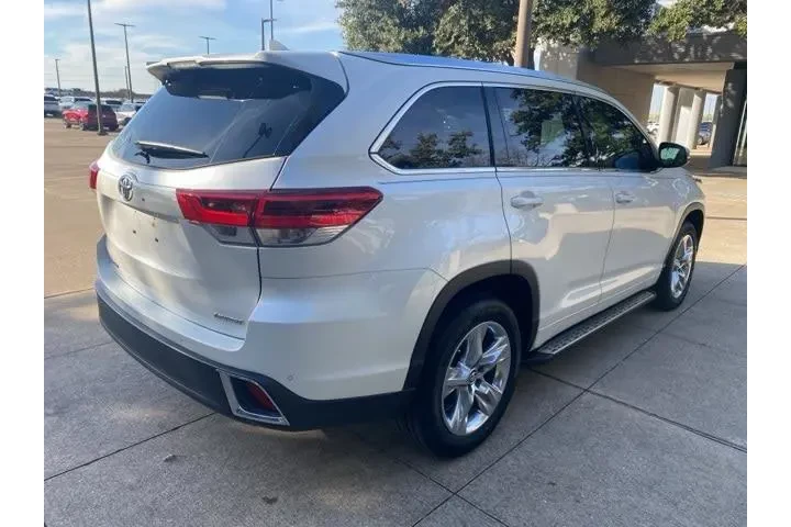$28980 : Toyota Highlander 2019 Limit image 6