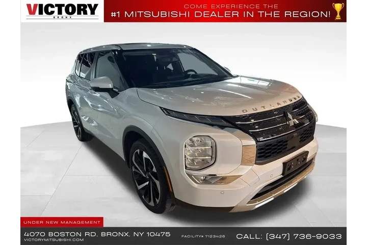 $20695 : Mitsubishi Outlander 2024 SE image 3