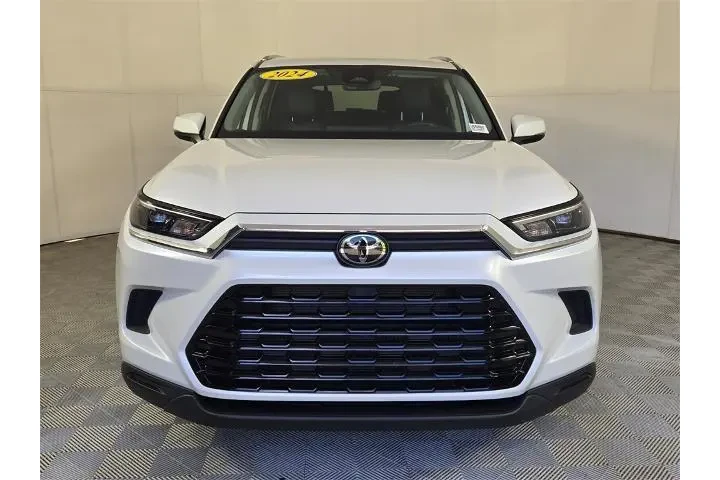 $39998 : Toyota Grand Highlander 2024 image 3