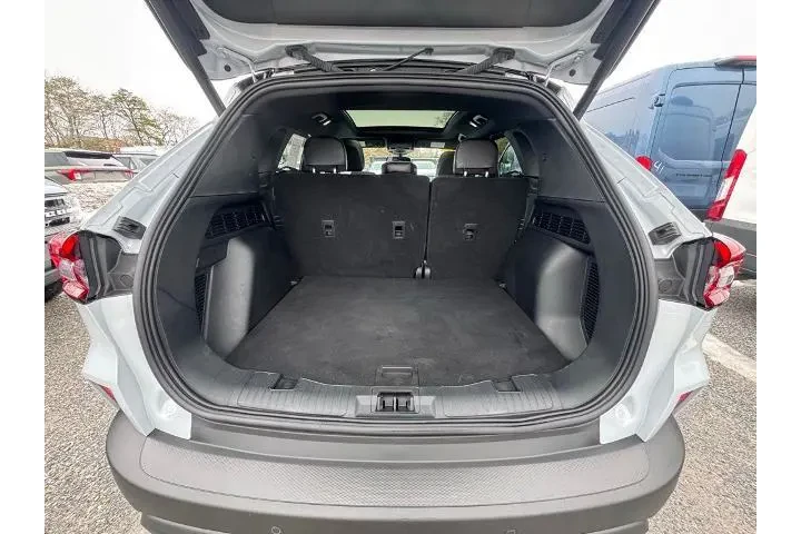 $31700 : Ford Escape 2025 AWD ST-Line image 6