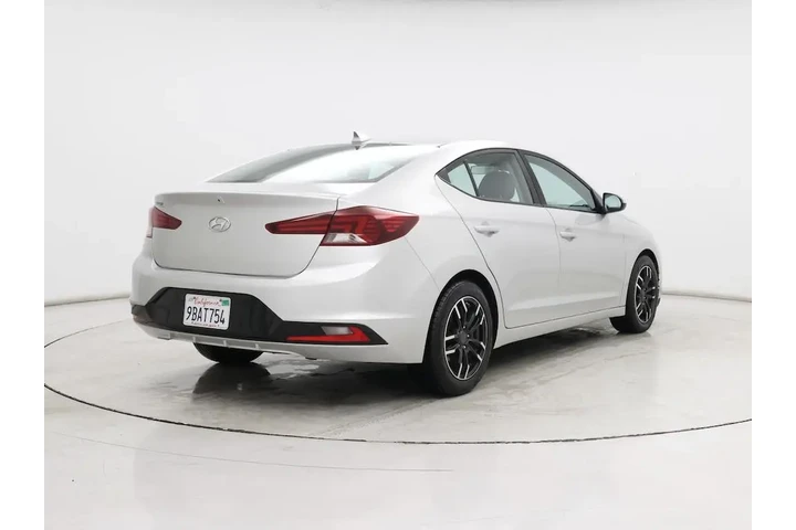 $12599 : Hyundai ELANTRA 2019 SEL 4dr image 8