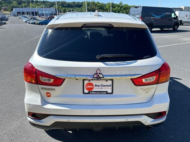 $18998 : PRE-OWNED 2019 MITSUBISHI OUT image 6