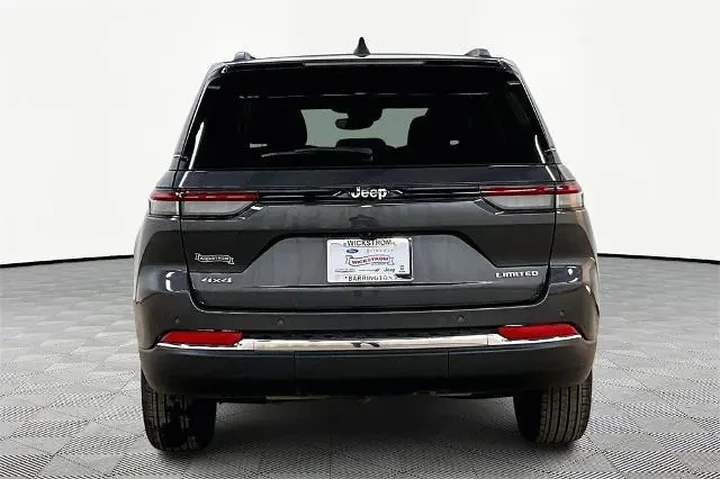 $31490 : Jeep Grand Cherokee 2022 4x4 image 4