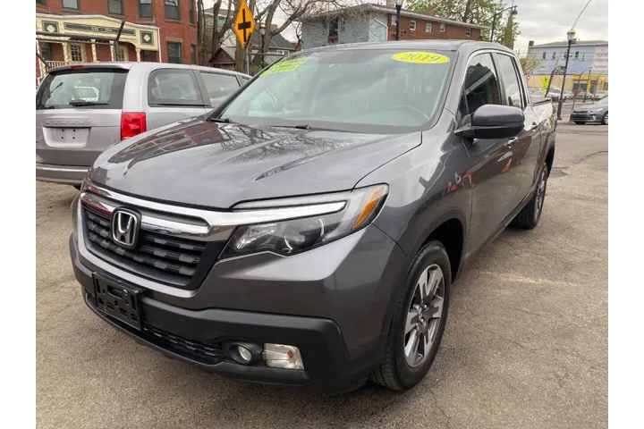 2019 Ridgeline RTL-T image 4