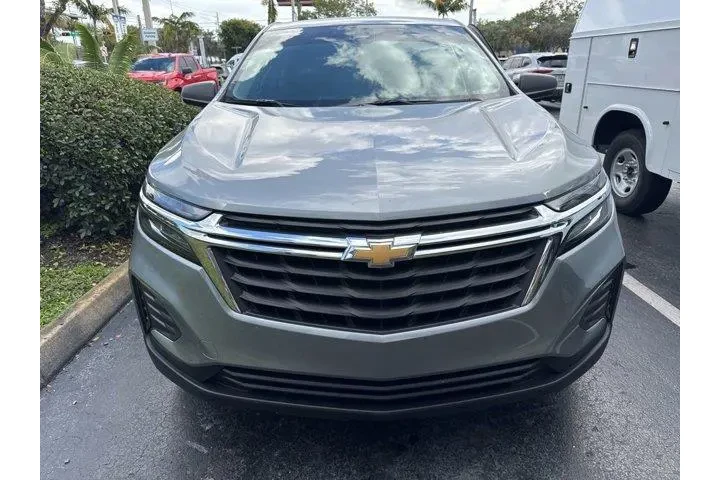 $15991 : Chevrolet Equinox 2024 LS 4d image 2