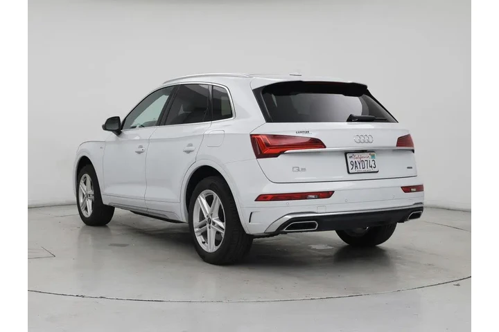 $31998 : Audi Q5 2022 AWD e quattro S image 2