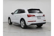 $31998 : Audi Q5 2022 AWD e quattro S thumbnail