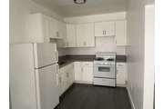 $1495 : 1316 KENMORE ST (SENCILLO XL) thumbnail