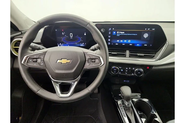 $24998 : Chevrolet Trax 2025 LT 4dr C image 10