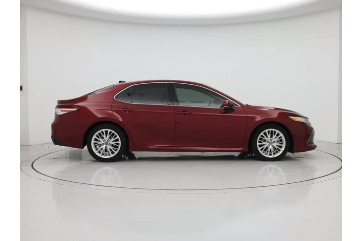 $22998 : Toyota Camry 2019 XLE 4dr Se image 7