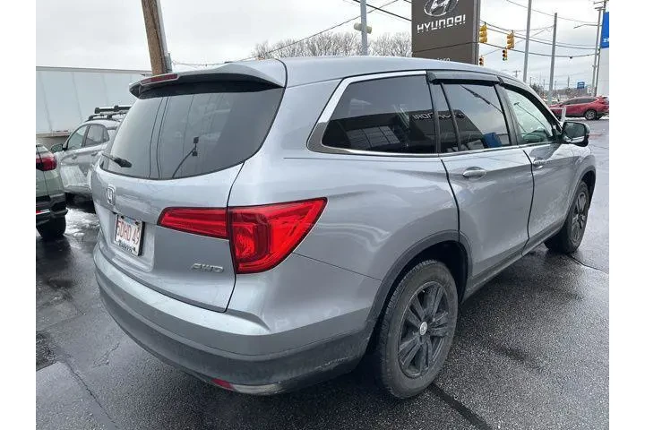 $19500 : Honda Pilot 2018 AWD EX-L 4d image 2