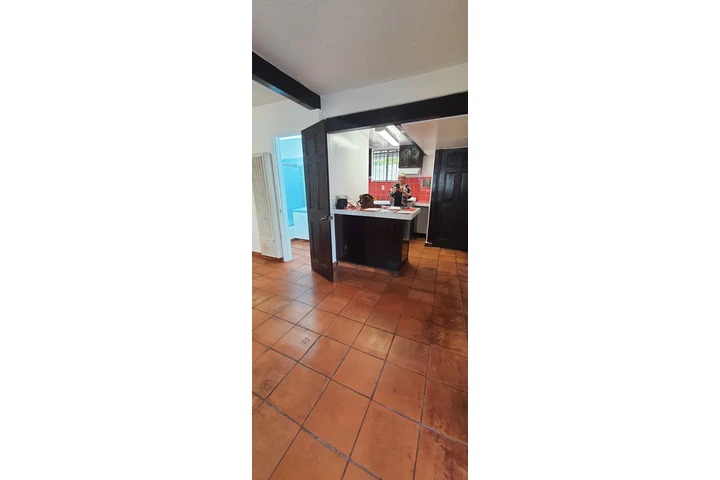 $1350 : ESTUDIO WEST HOLLYWOOD image 7