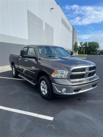 $15995 : 2014 RAM 1500 SLT Quad Cab 4WD image 2