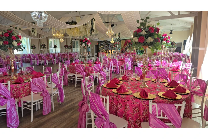 SALON DE FIESTAS image 5
