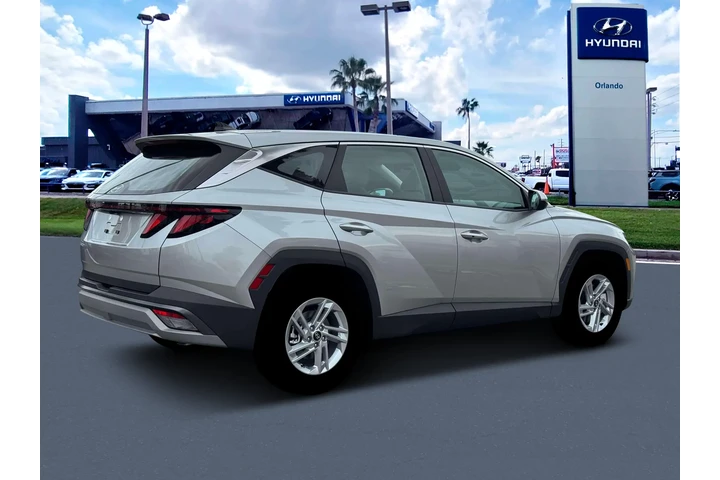 $30826 : Hyundai TUCSON 2026 SE 4dr S image 8
