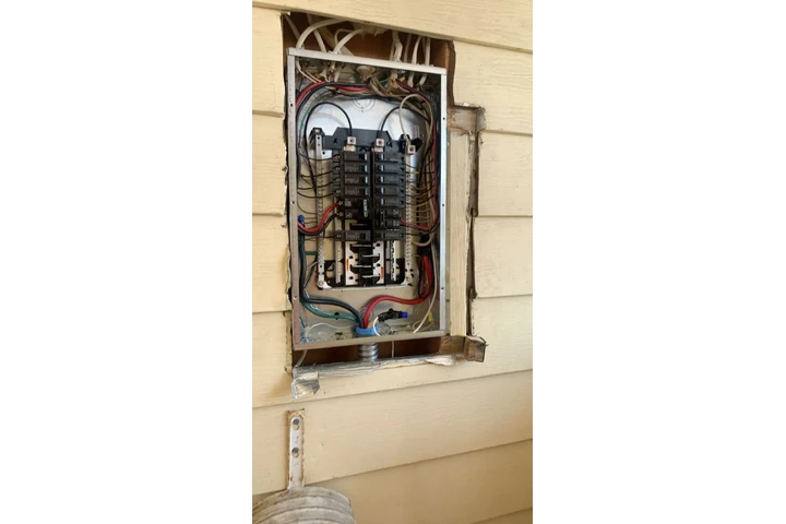 Servicios Electricos image 7