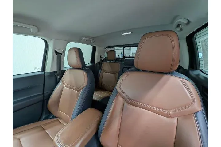 $27879 : Ford Maverick 2024 Lariat 4d image 5