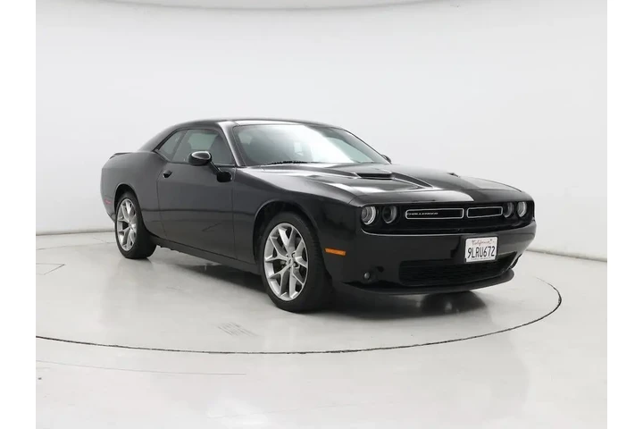 $27998 : Dodge Challenger 2023 SXT 2d image 1