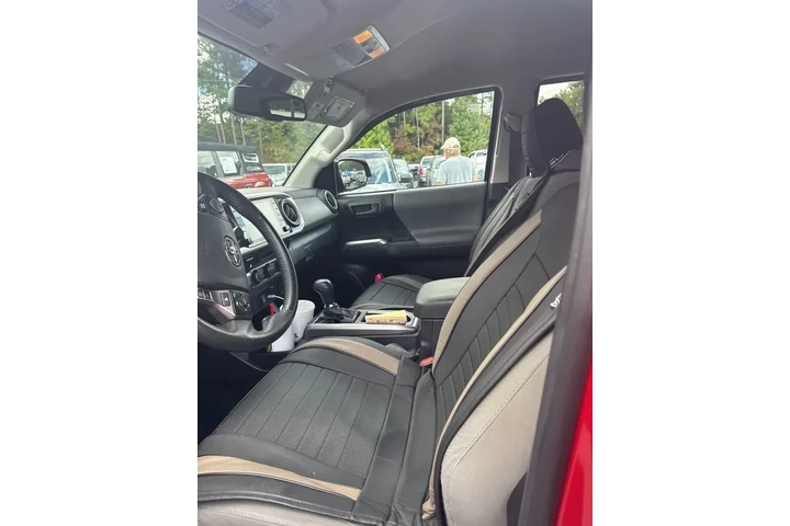 $31954 : Toyota Tacoma 2022 4x2 TRD O image 5