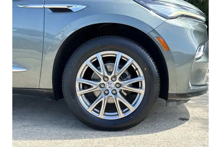 $28850 : Buick Enclave 2023 Essence 4 image 3