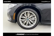 $30495 : BMW 3 Series 2023 330i 4dr S thumbnail