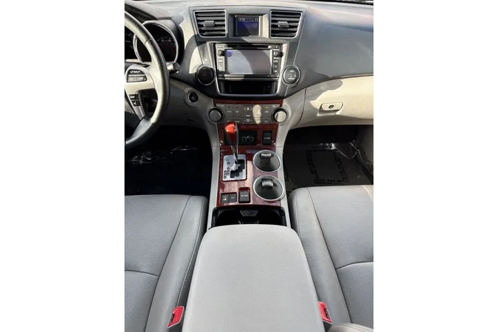 $13995 : 2013 Highlander Limited V6 image 9