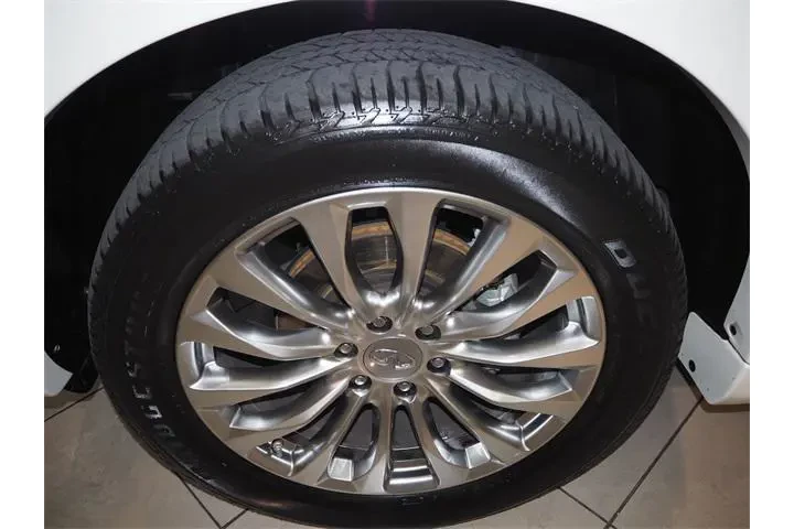 $17995 : INFINITI QX80 2017 AWD 4dr S image 10