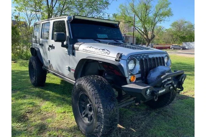 $23995 : 2011 Wrangler Unlimited Rubic image 3