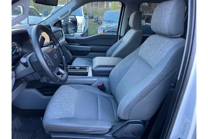 $27910 : Ford F-150 2022 4x4 XLT 4dr image 5