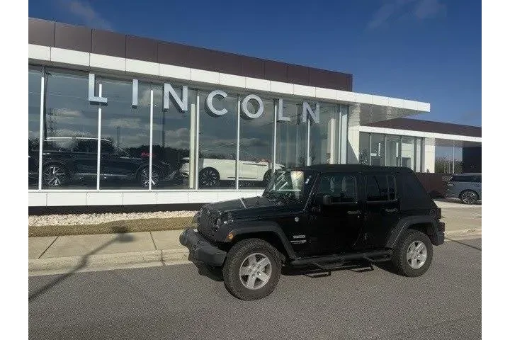 $20899 : Jeep Wrangler JK Unlimited 2 image 1