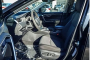 $29500 : Toyota RAV4 2024 AWD XLE 4dr thumbnail
