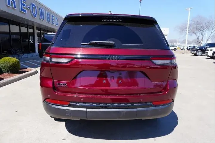 $32788 : Jeep Grand Cherokee 2024 4x4 image 5