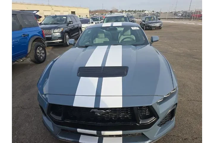 $38999 : Ford Mustang 2024 GT Premium image 2