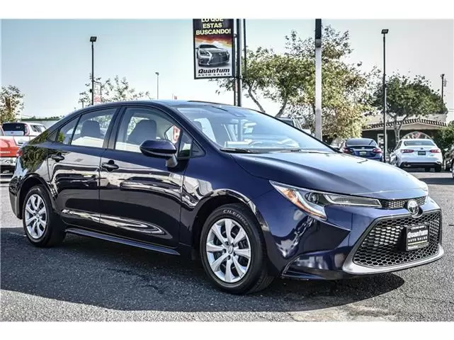 $18995 : 2020 Toyota Corolla LE Sedan image 2