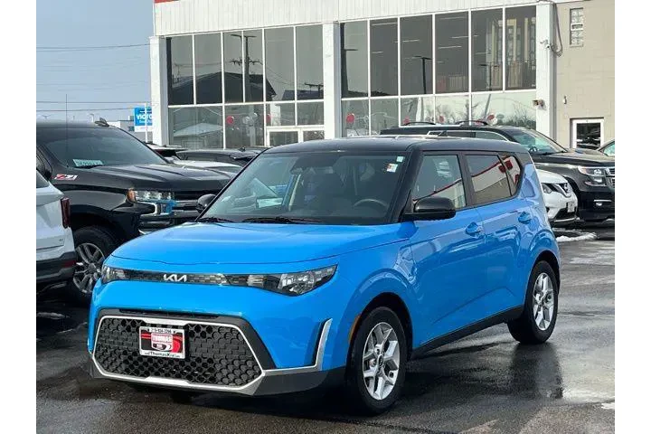 $18349 : Kia Soul 2023 S 4dr Crossove image 5